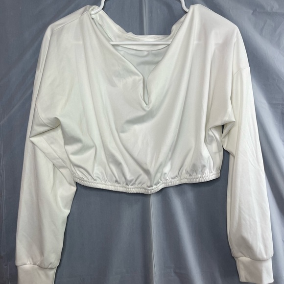 Womens 2 piece white set Size M top and trouser stacked scrunch pants - Picture 3 of 6